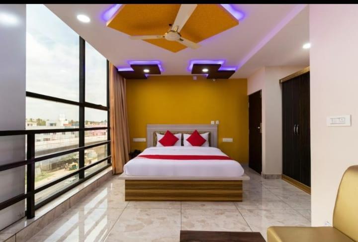 Hotel Prince Palace Bangalore Eksteriør billede